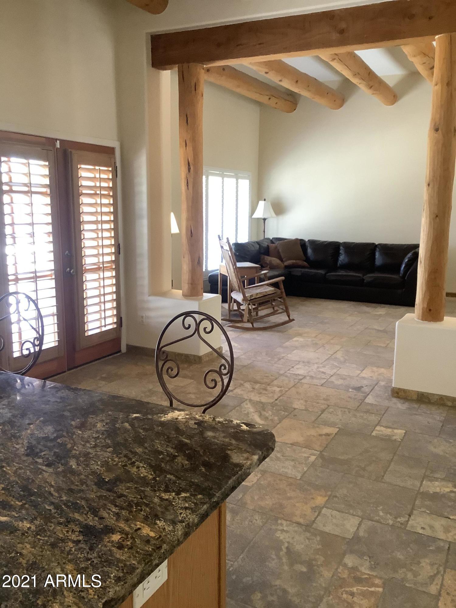 705 West Cloud Road Phoenix, AZ 85086 - Photo 17 of 52 7810F57E-F371-4010-95E8-9110A07DD745