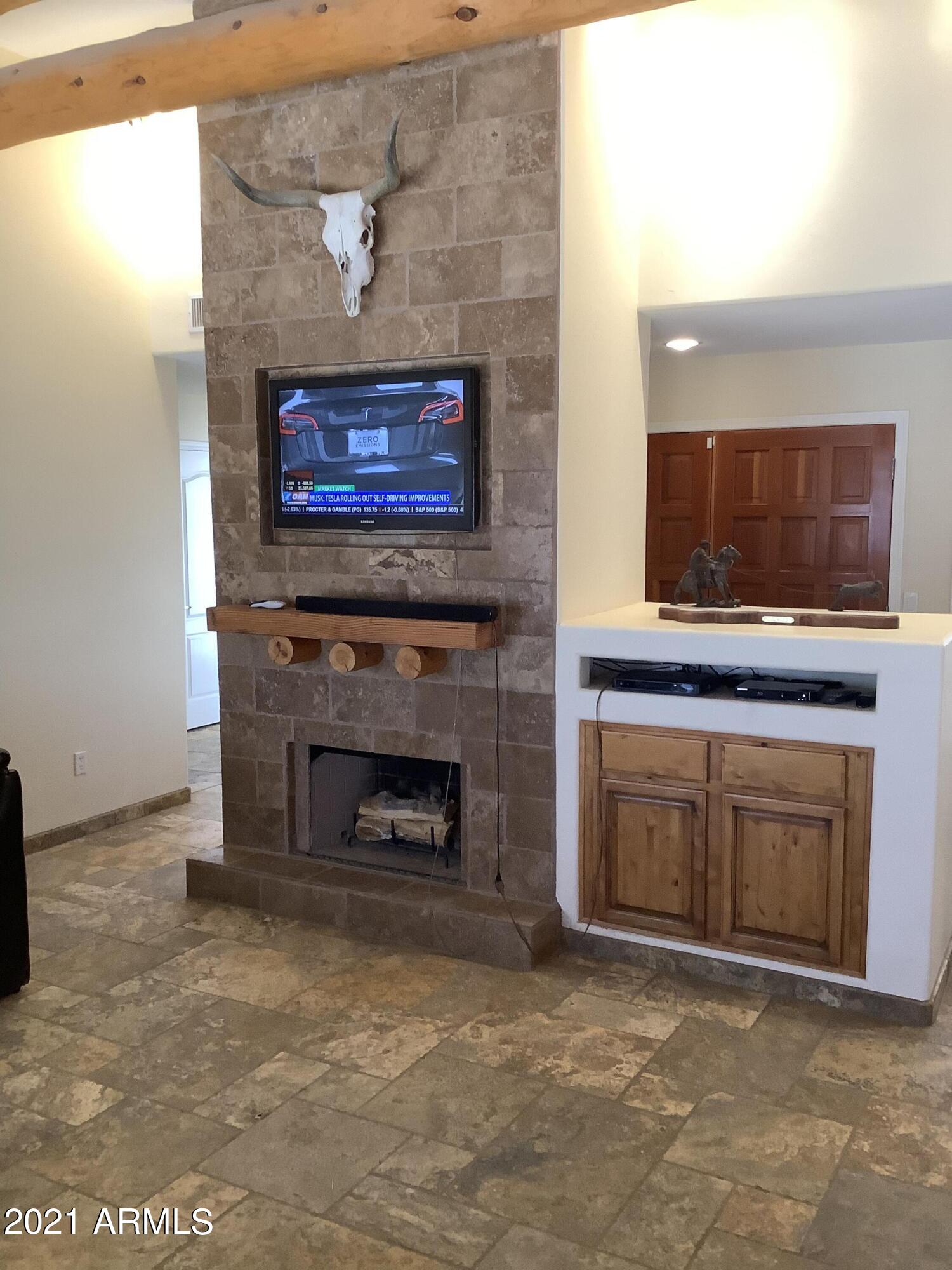 705 West Cloud Road Phoenix, AZ 85086 - Photo 22 of 52 1B46ED34-57BA-42B7-973E-696C074A5A3F