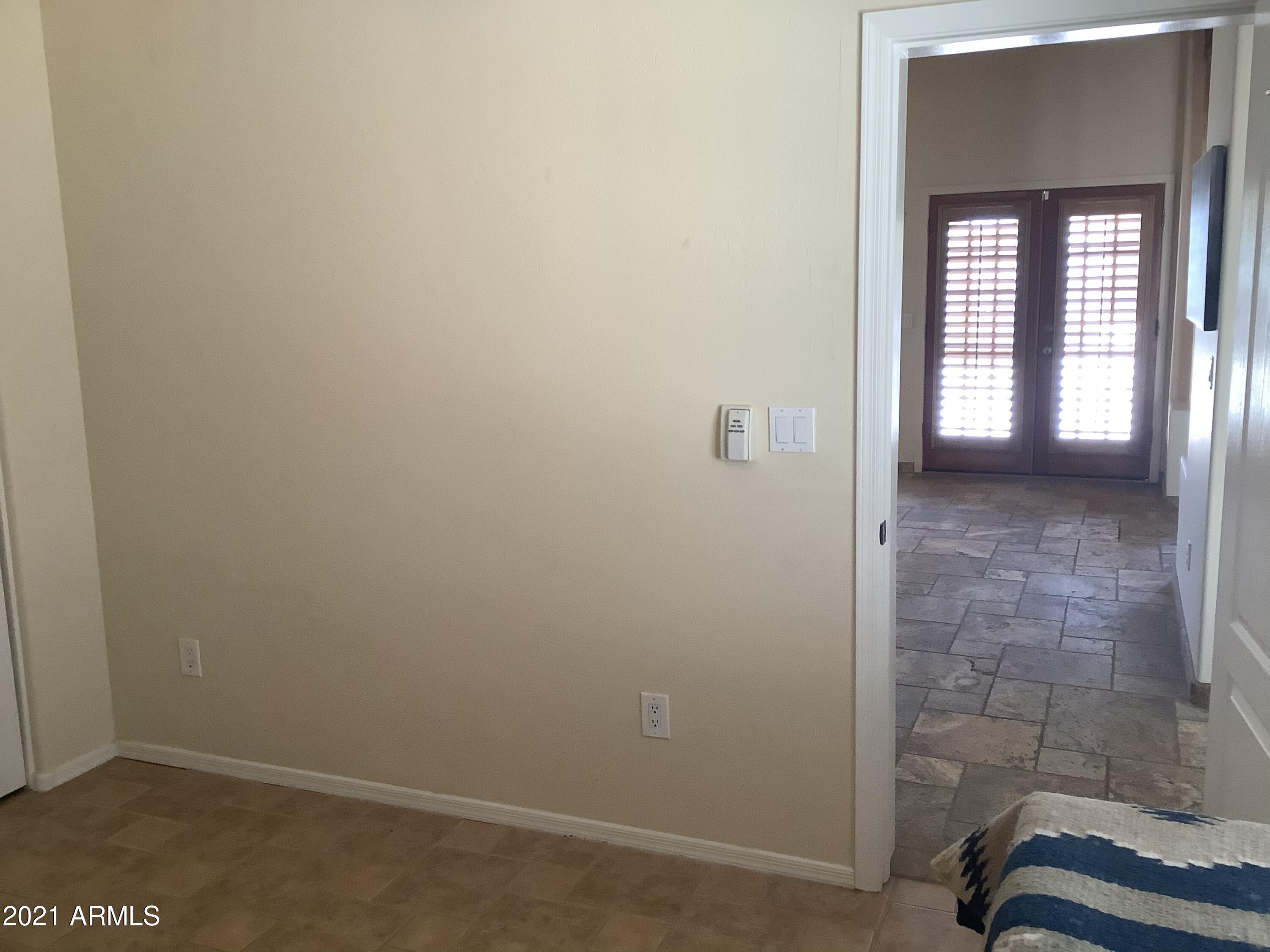 705 West Cloud Road Phoenix, AZ 85086 - Photo 25 of 52 3980660C-6055-43A5-B7D3-4B39CD5F29DC