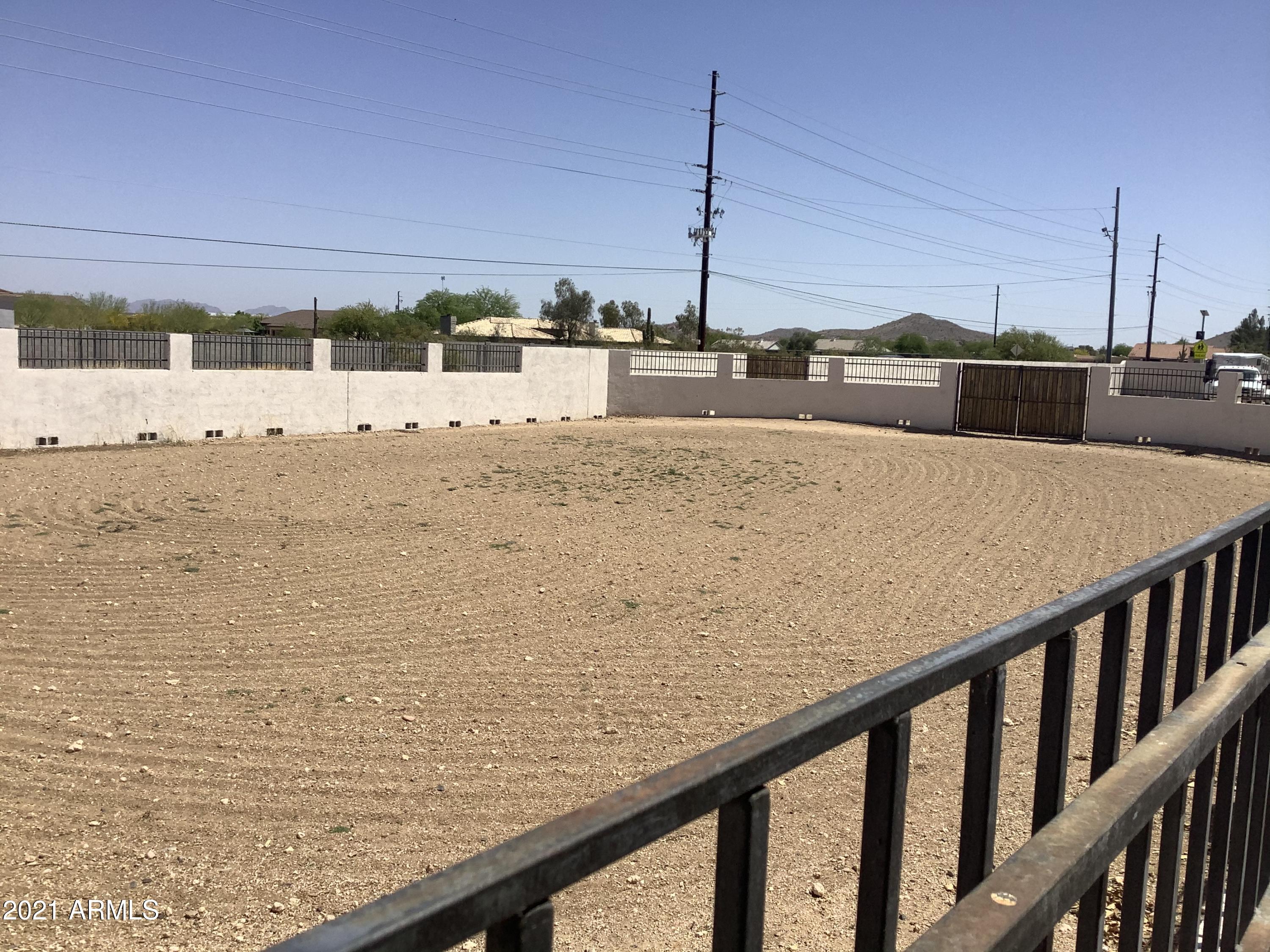 705 West Cloud Road Phoenix, AZ 85086 - Photo 34 of 52 E9D3D88B-95DF-4E12-97BA-802DC87177A3