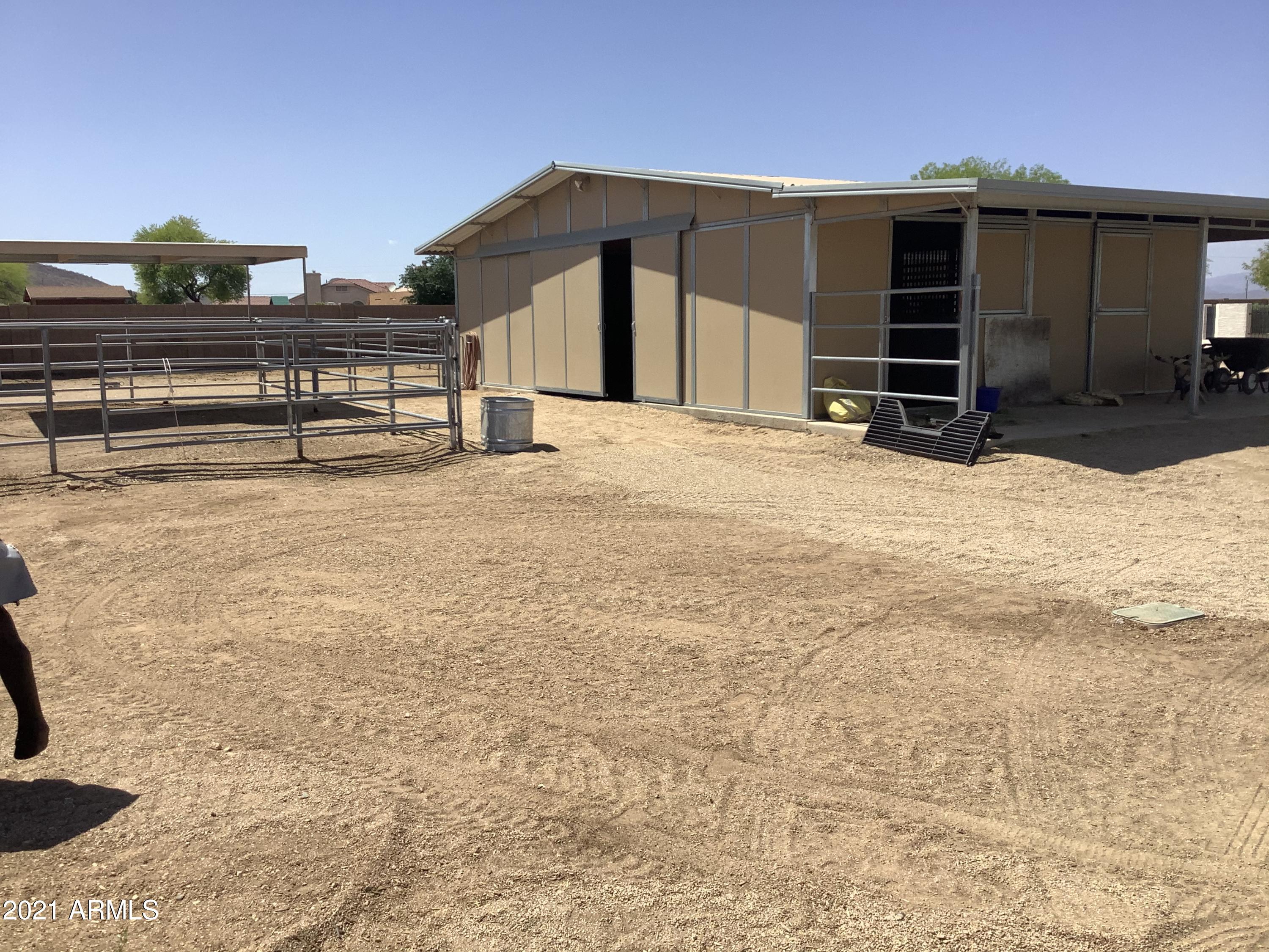 705 West Cloud Road Phoenix, AZ 85086 - Photo 48 of 52 2286A4AC-E343-4BE4-B5B0-8BC60B8074DC