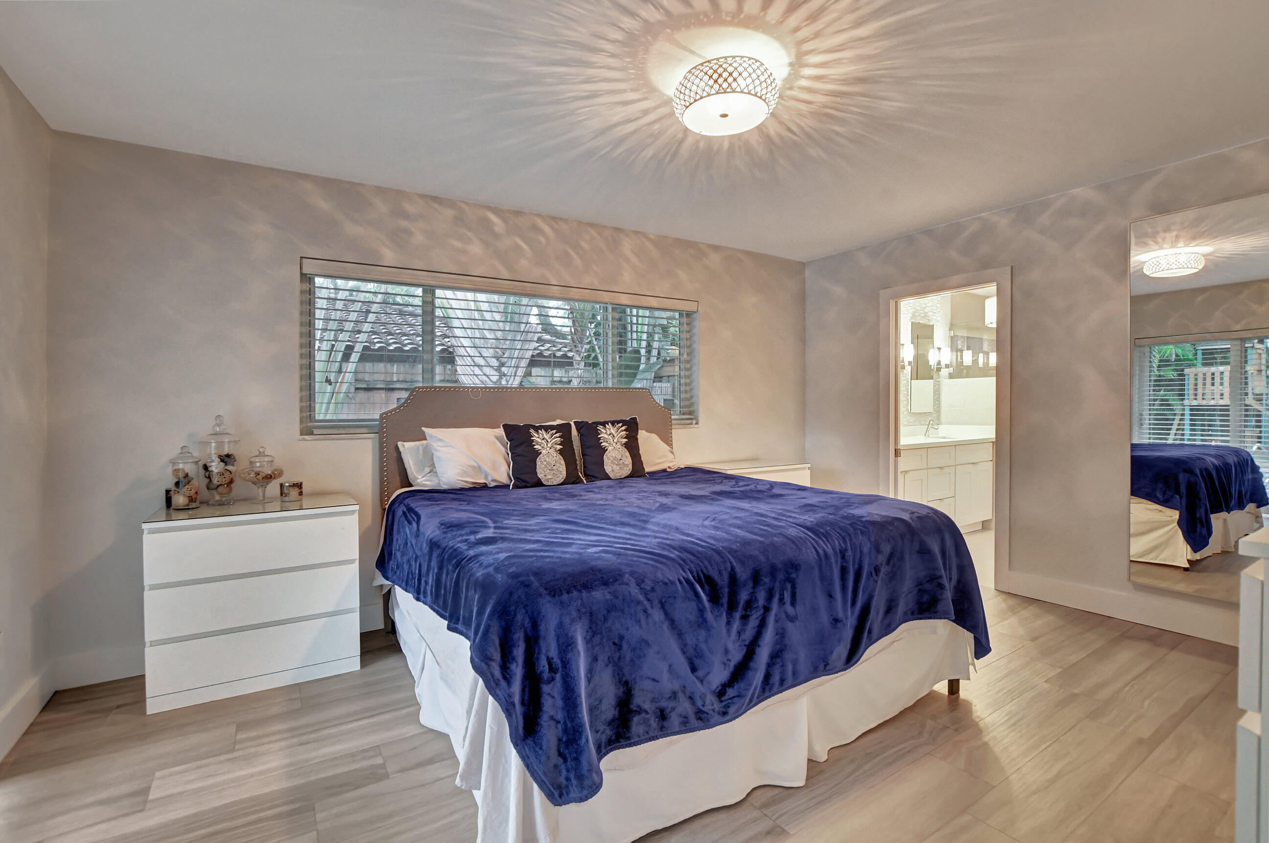 1107 Southwest 2nd Street Boca Raton, FL 33486 - Photo 14 of 34 23_dsc_3566