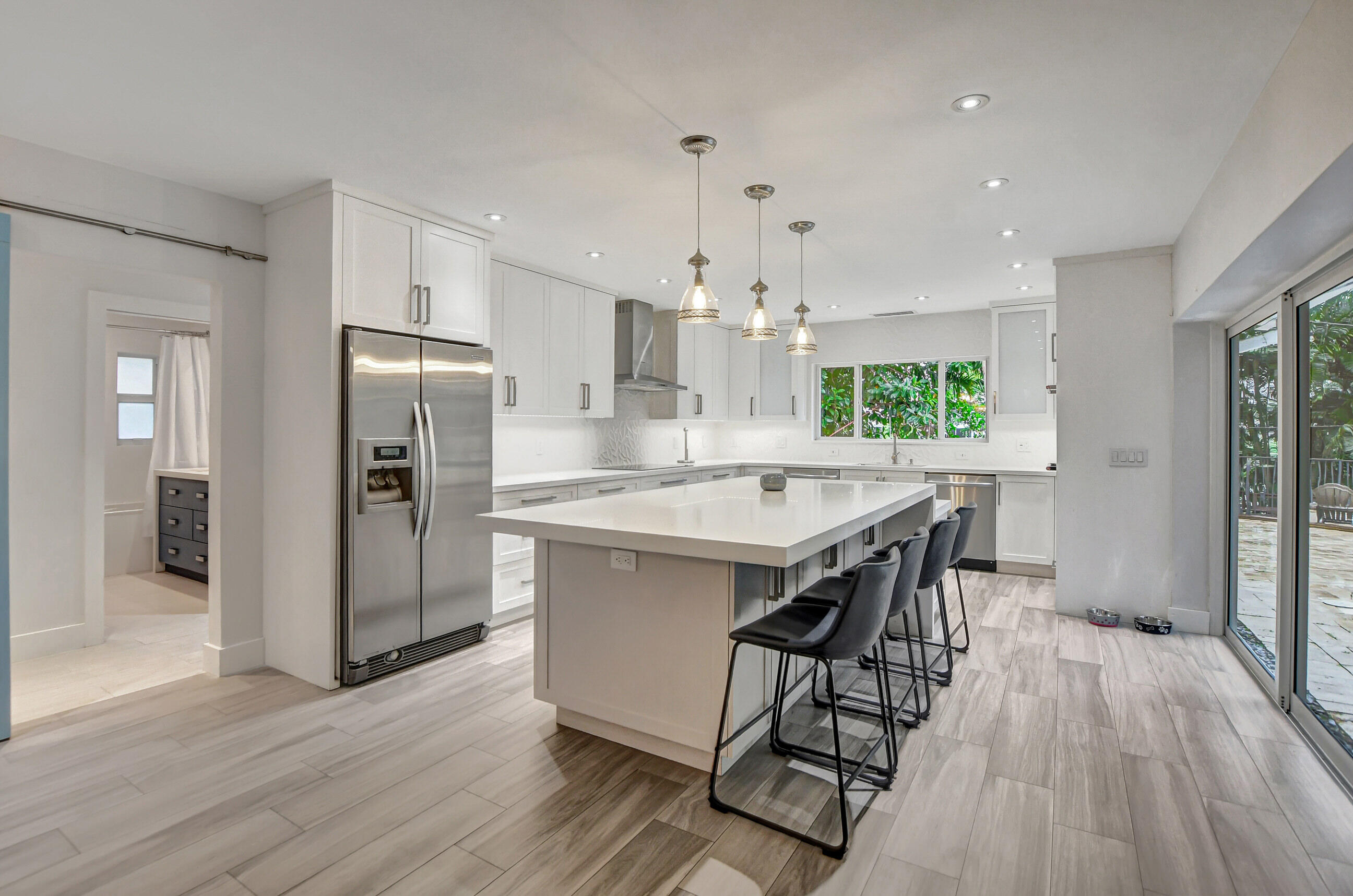 1107 Southwest 2nd Street Boca Raton, FL 33486 - Photo 5 of 34 13_dsc_3516