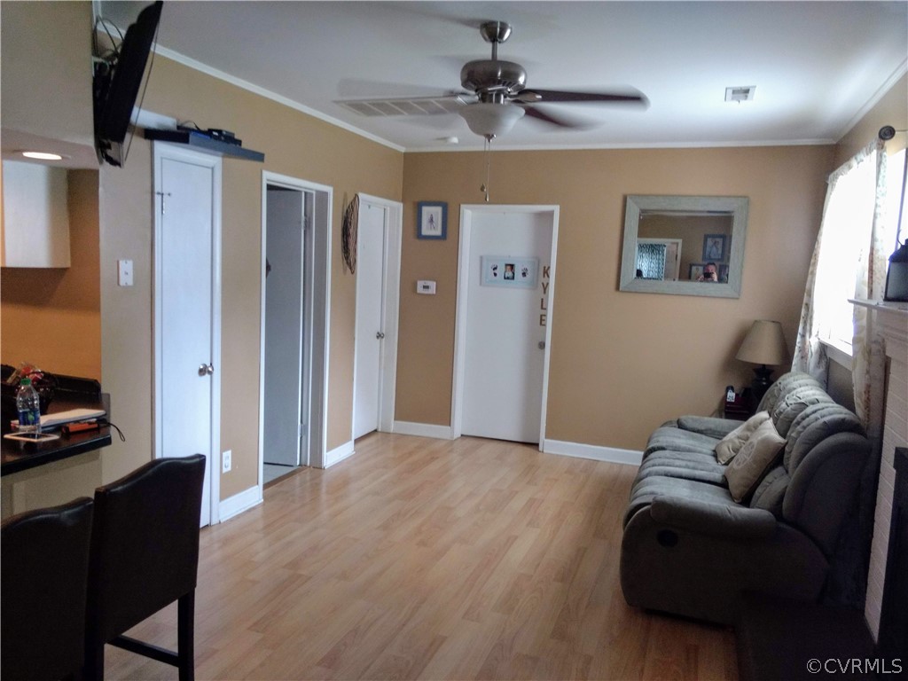 6516 Washington Road Quinton, VA 23141 - Photo 5 of 18 Gallery Image 5