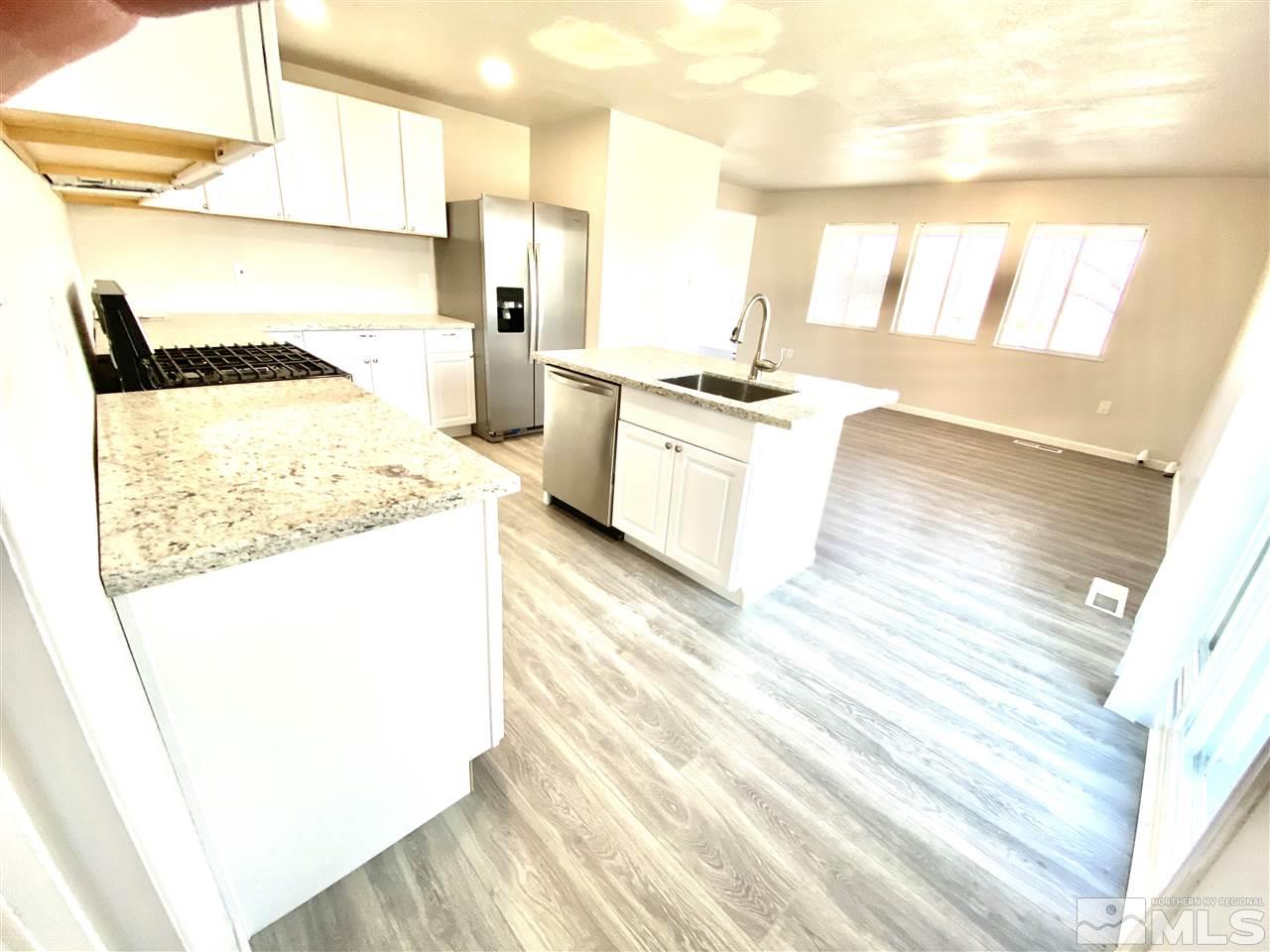 215 Imperial Road Dayton, NV 89403 - Photo 3 of 40 Photo 3