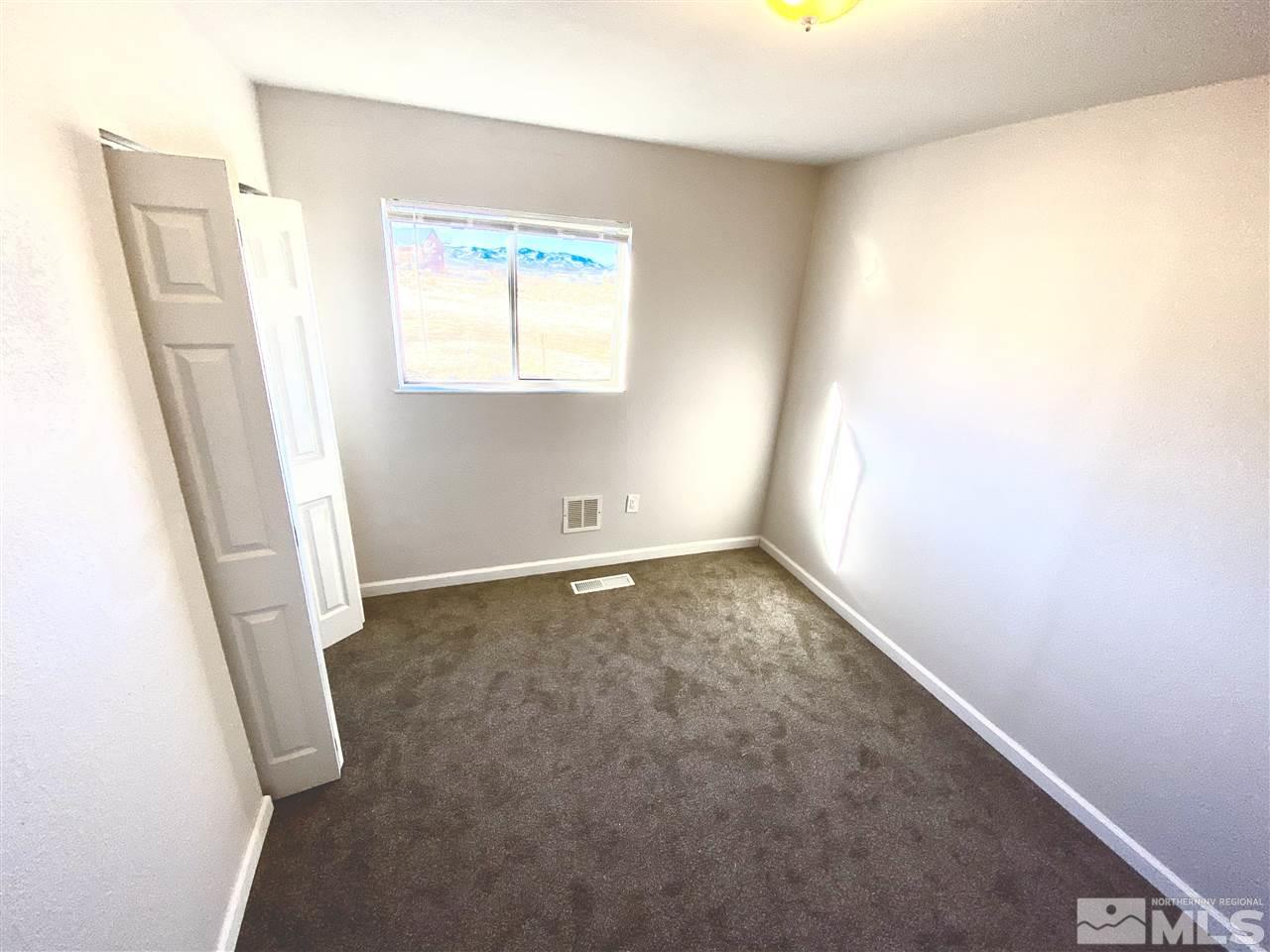 215 Imperial Road Dayton, NV 89403 - Photo 34 of 40 Photo 34
