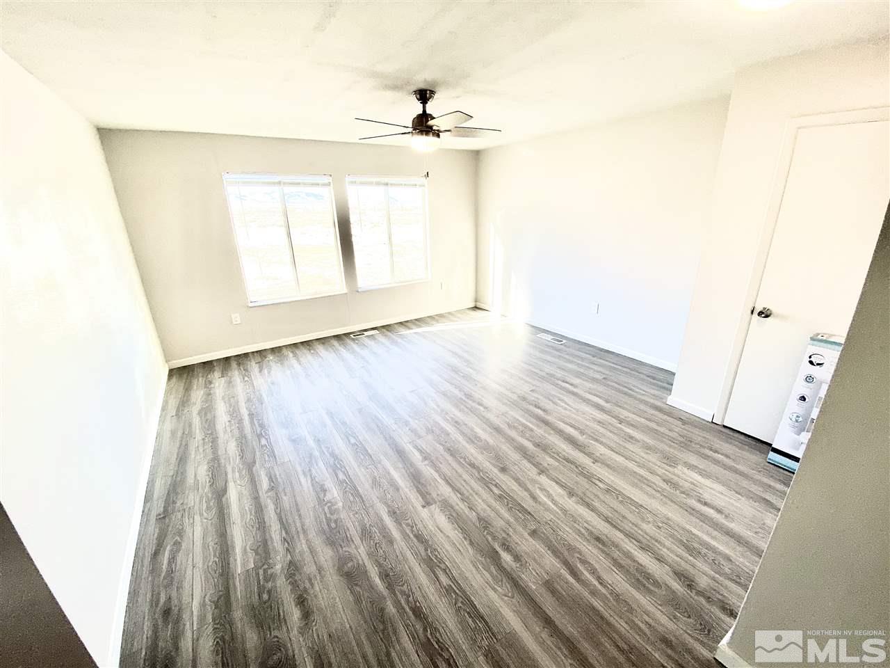 215 Imperial Road Dayton, NV 89403 - Photo 35 of 40 Photo 35