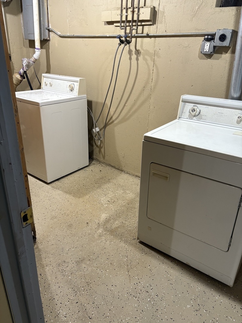 2035 171st Street Hazel Crest, IL 60429 - Photo 14 of 17