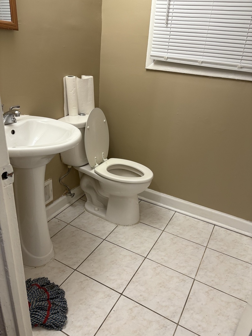 2035 171st Street Hazel Crest, IL 60429 - Photo 6 of 17