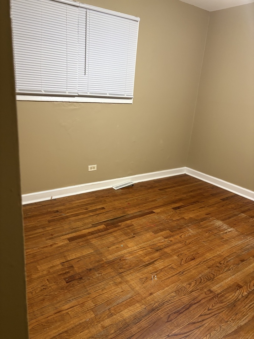 2035 171st Street Hazel Crest, IL 60429 - Photo 10 of 17