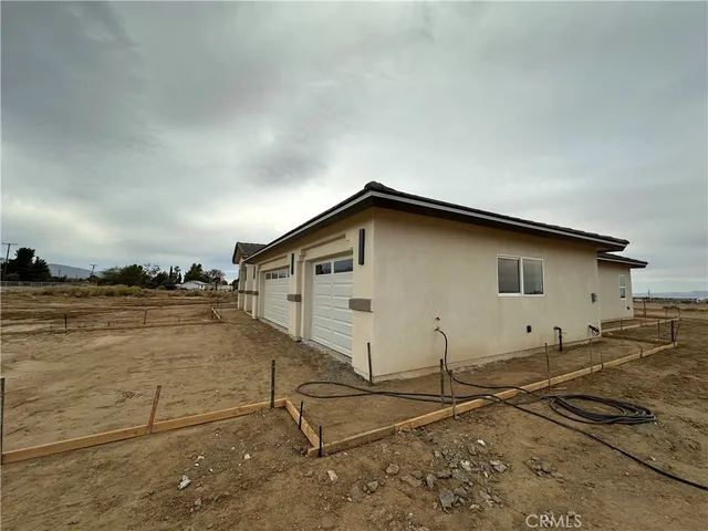 $702,220 | 6610 Rancho Road, Phelan, CA 92371