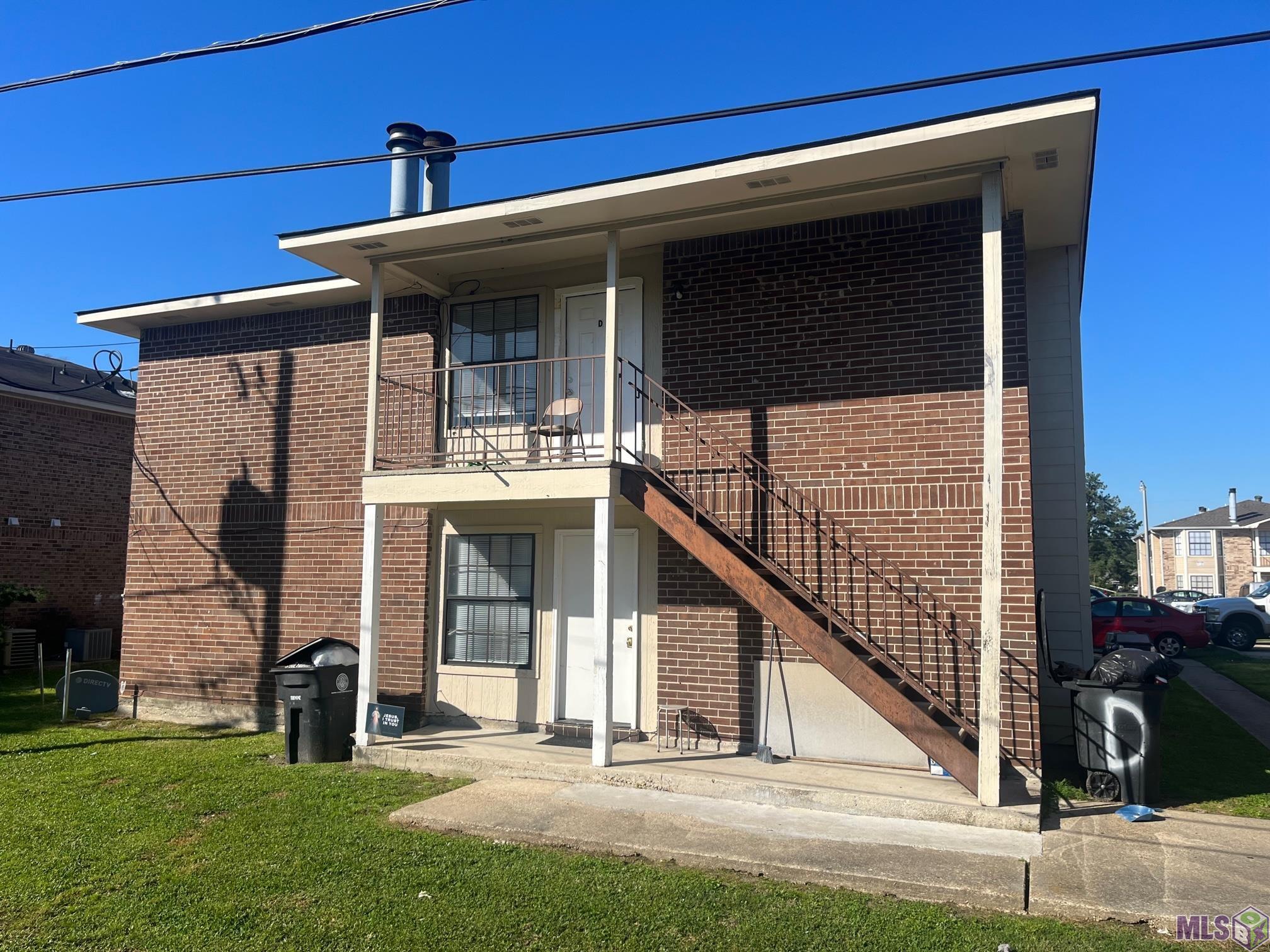 1055 Manson Drive Baton Rouge, LA 70816 - Photo 1 of 13