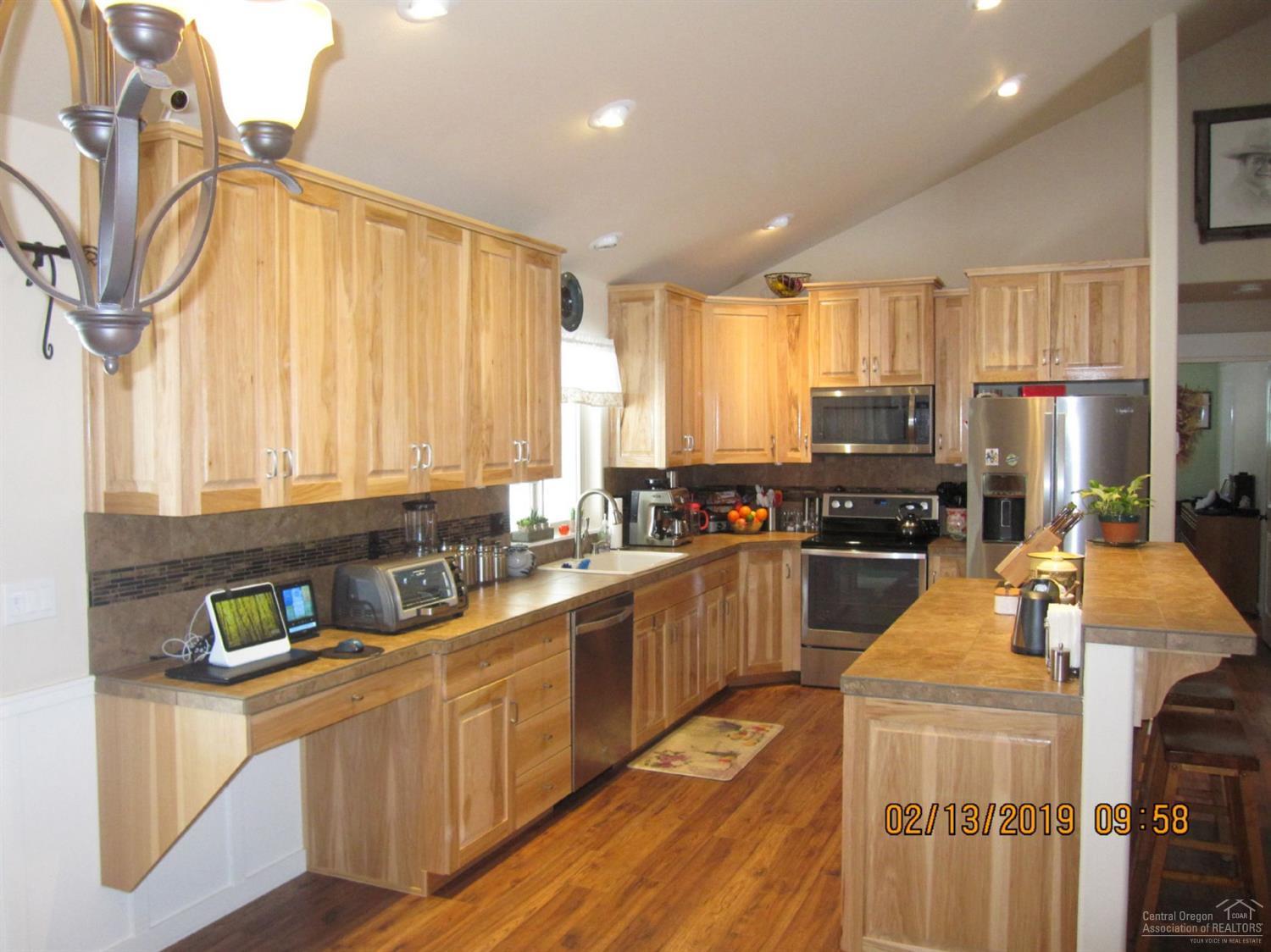 55955 Black Duck Road Bend, OR 97707 - Photo 6 of 16 Additional Photo