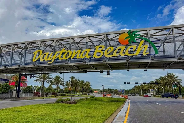 $110,000 | 2700 North Atlantic Avenue, Unit 821, Daytona Beach, FL 32118