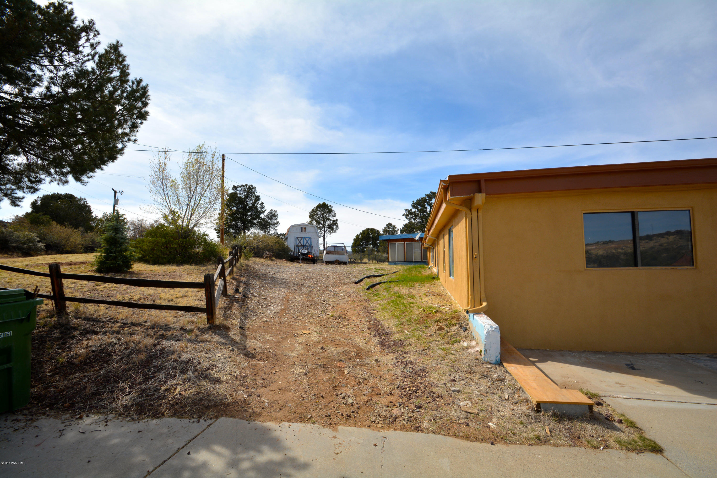 2700 Ridge Road Prescott, AZ 86301 - Photo 25 of 28 a view of outdoor space with seating