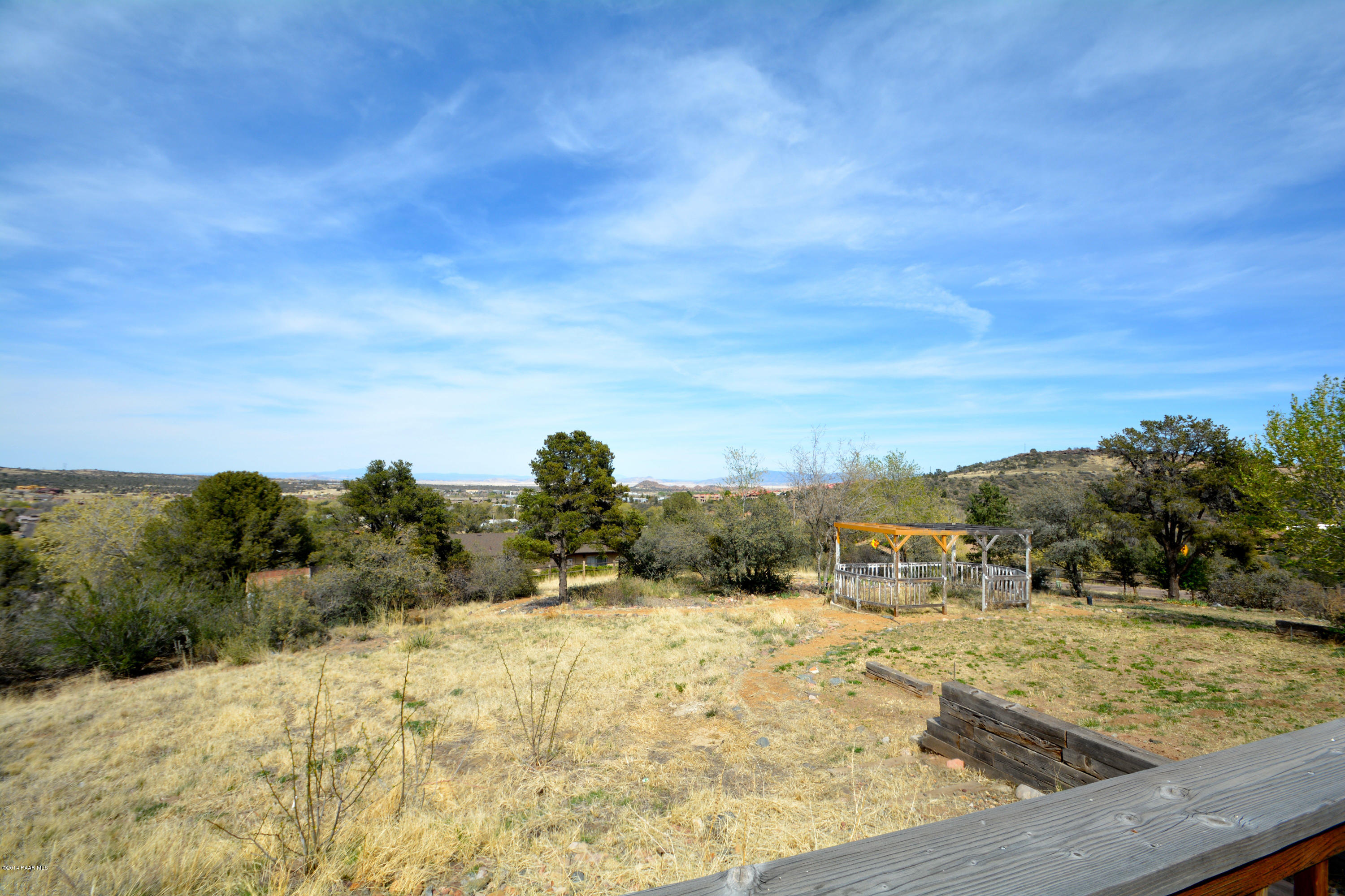 2700 Ridge Road Prescott, AZ 86301 - Photo 6 of 28 a view of a dry yard with trees