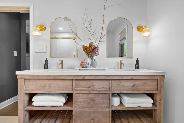 $579,000 | 26065 South Schoolhouse Road, Manhattan, IL 60442