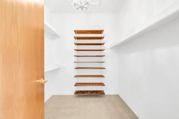 $379,900 | 3806 Partagas Drive, Unit 48, Sterling Heights, MI 48310