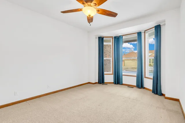 $389,900 | 3806 Partagas Drive, Unit 48, Sterling Heights, MI 48310