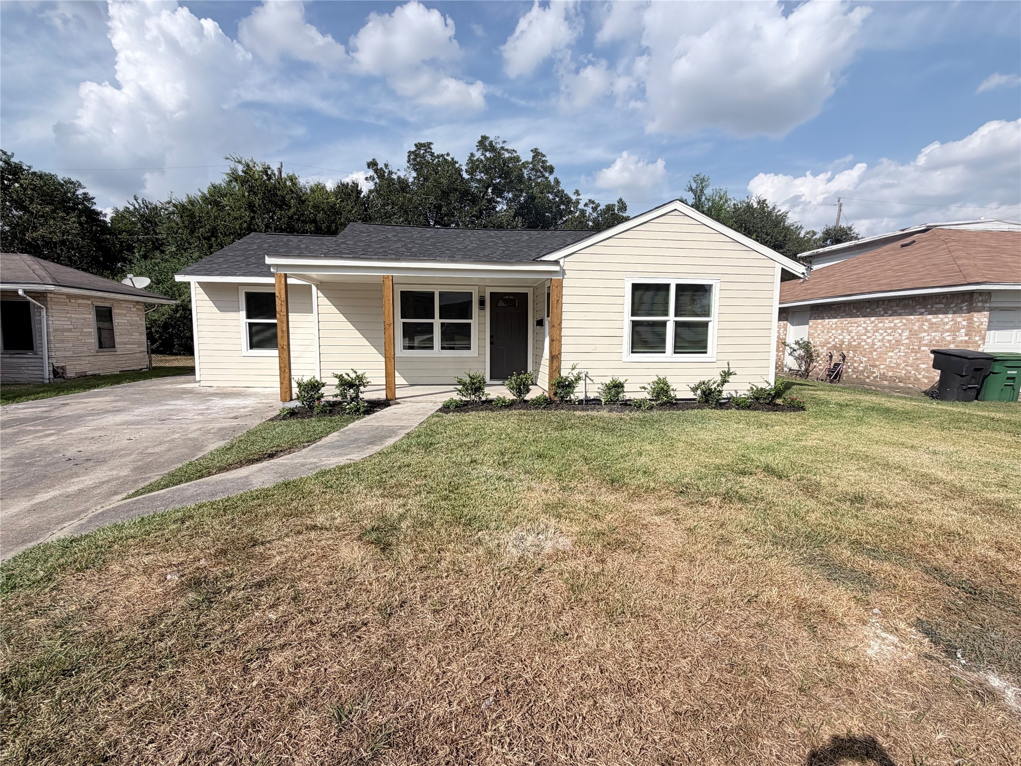 3727 Yosemite Street Houston, TX 77021 - Photo 1 of 30 Gallery Image 1