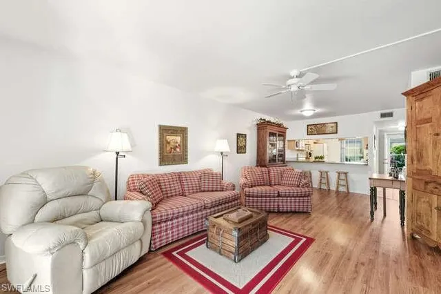 $220,000 | 2596 Kings Lake Boulevard, Unit 5103, Naples, FL 34112