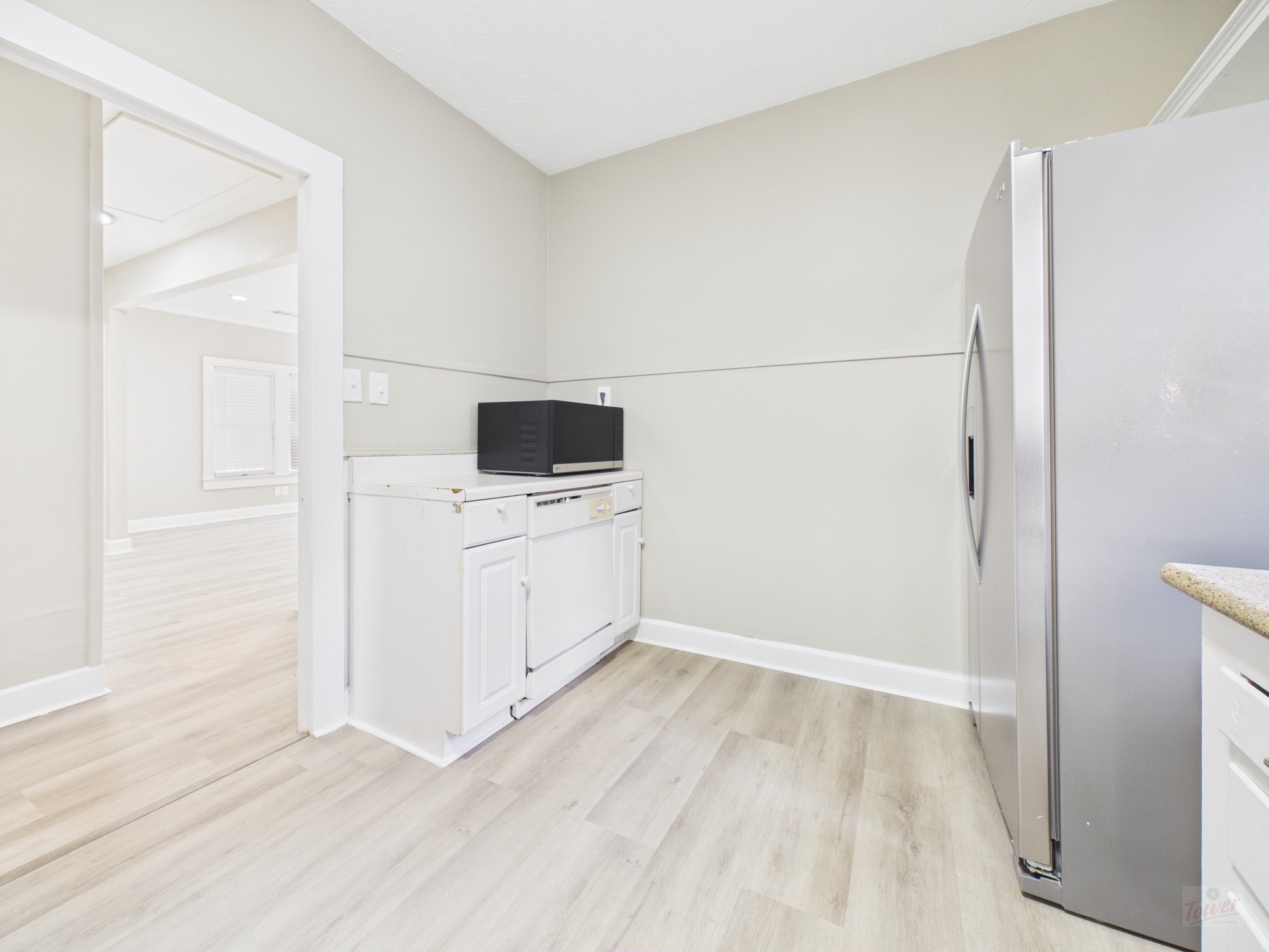 1903 David Street Austin, TX 78705 - Photo 10 of 27 Gallery Image 10