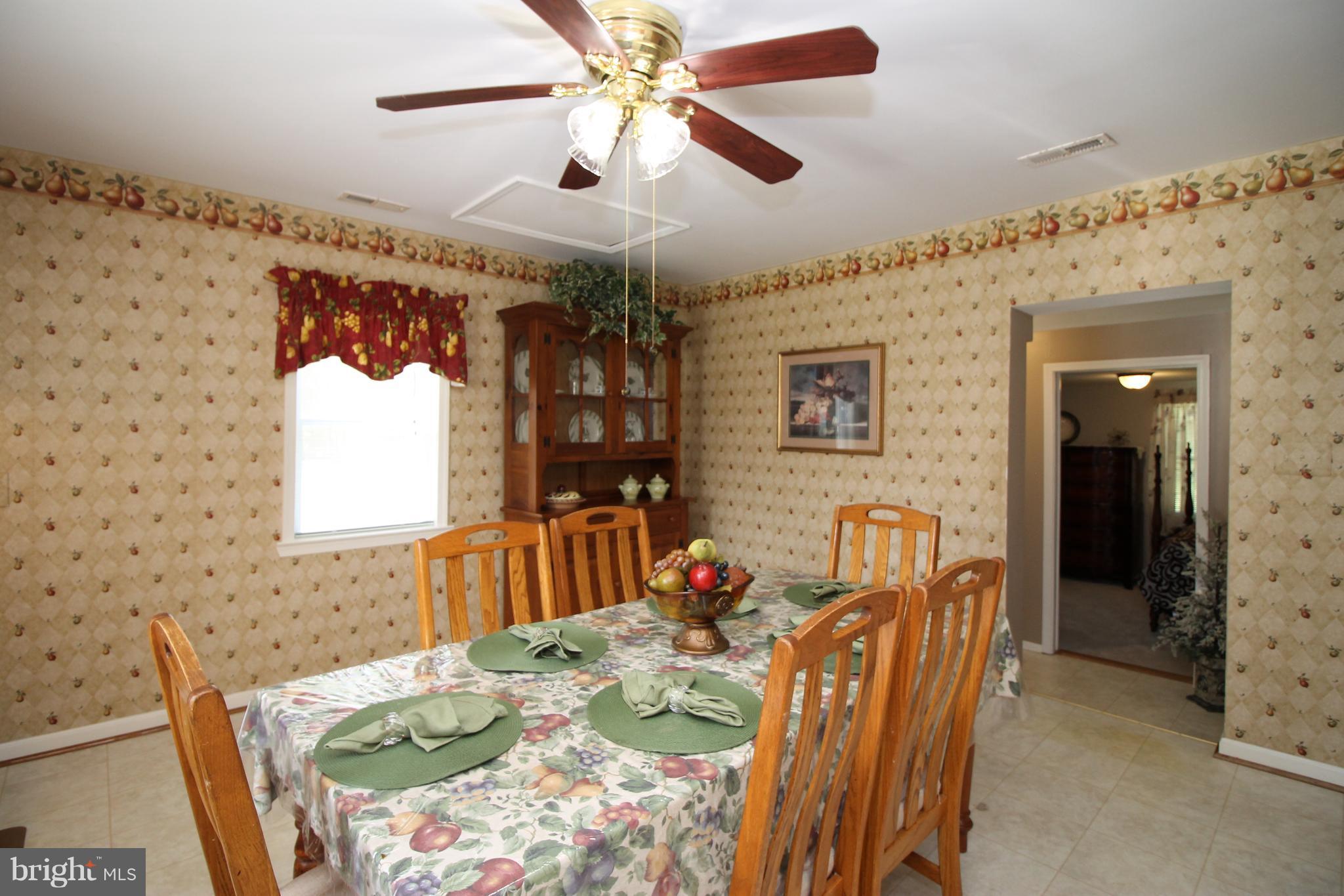 2575 Courtney School Road Midland, VA 22728 - Photo 9 of 25 Eat-in kitchen with plenty of room