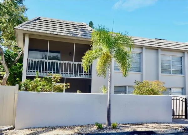 $2,250 | 3360 South Osprey Avenue, Unit 201B, Sarasota, FL 34239