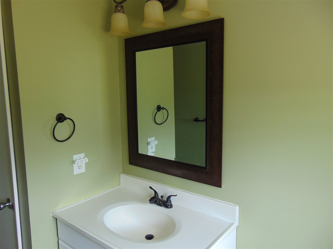 7849 Ditch Road Chesaning, MI 48616 - Photo 4 of 12 31292238-3.JPG