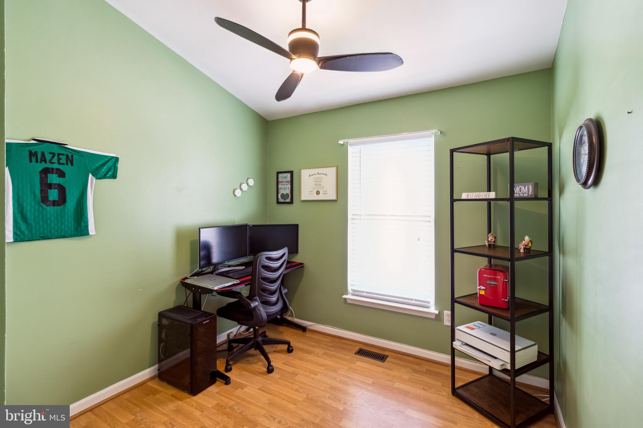 5209 Red Hill Way Rosedale, MD 21237 - Photo 25 of 36 Third bedroom with vaulted ceiling