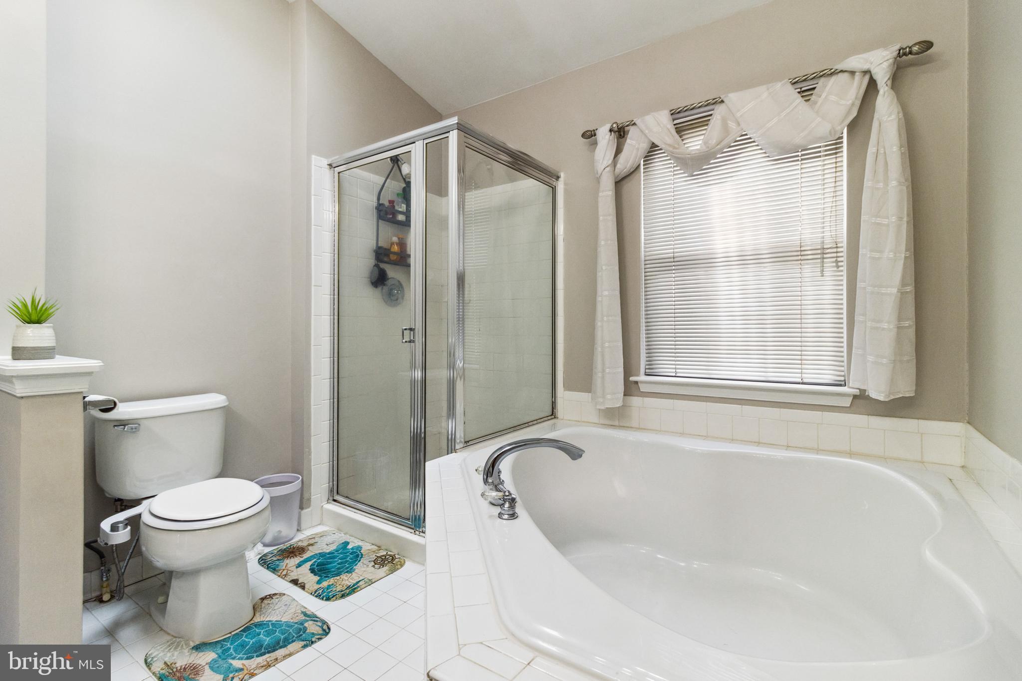5209 Red Hill Way Rosedale, MD 21237 - Photo 30 of 36 Upper level bath with separate shower