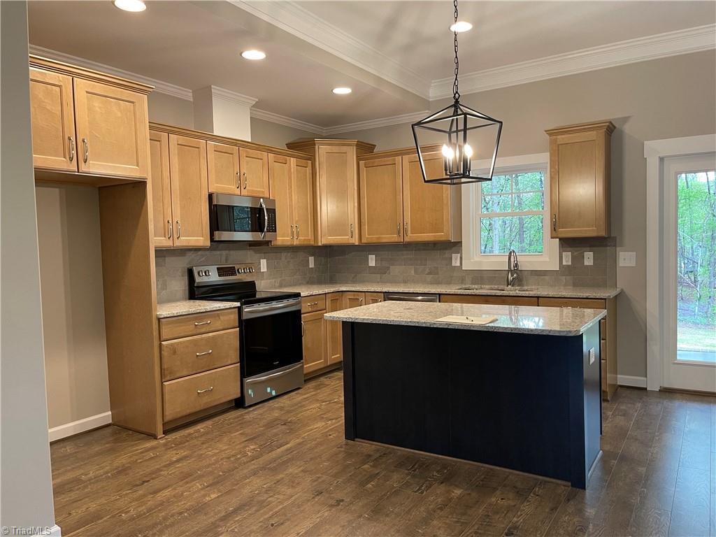 355 Farrar Store Road Stokesdale, NC 27357 - Photo 3 of 7 Gallery Image 3