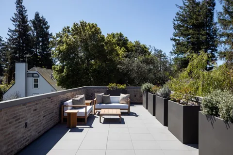 $4,695,000 | 164 Waverley Street, Palo Alto, CA 94301