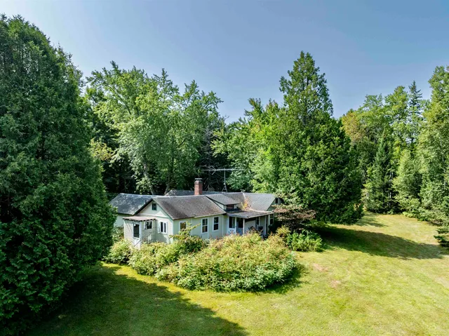 $795,000 | 190 Upper Edsall Road, Greensboro, VT 05841