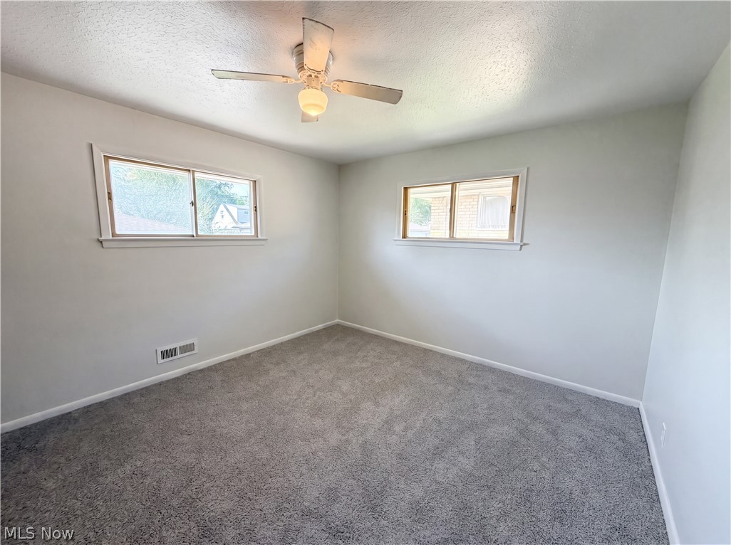 13606 Carpenter Road Cleveland, OH 44125 - Photo 12 of 17 Gallery Image 12