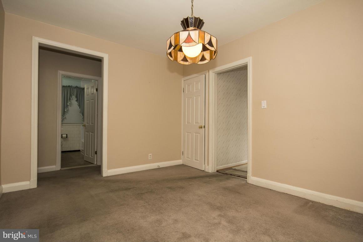 7828 Oakleigh Road Baltimore, MD 21234 - Photo 5 of 27 Dining Room