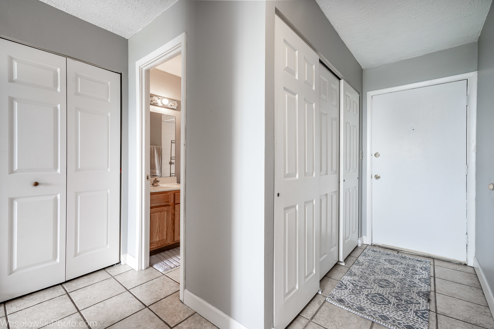 1043 South York Road, Unit 511 Bensenville, IL 60106 - Photo 11 of 16