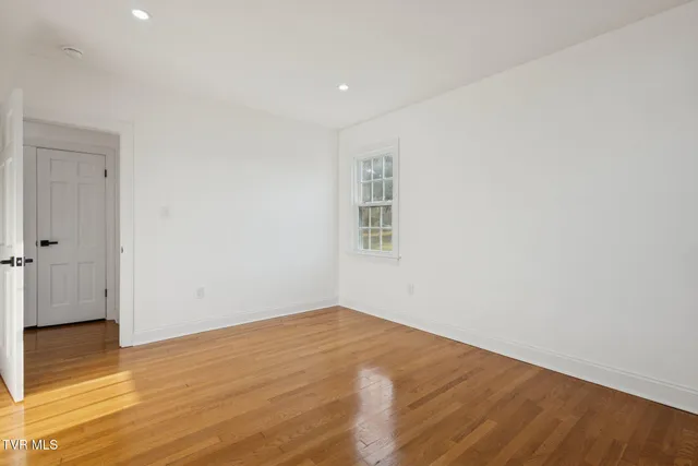 $499,900 | 21 Dodge Street, Lebanon, VA 24266