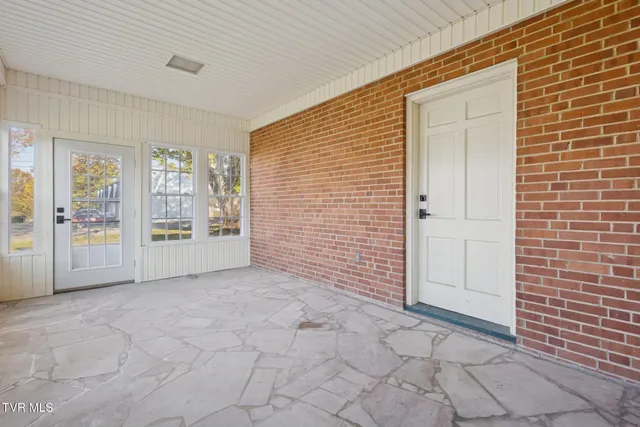 $385,900 | 21 Dodge Street, Lebanon, VA 24266