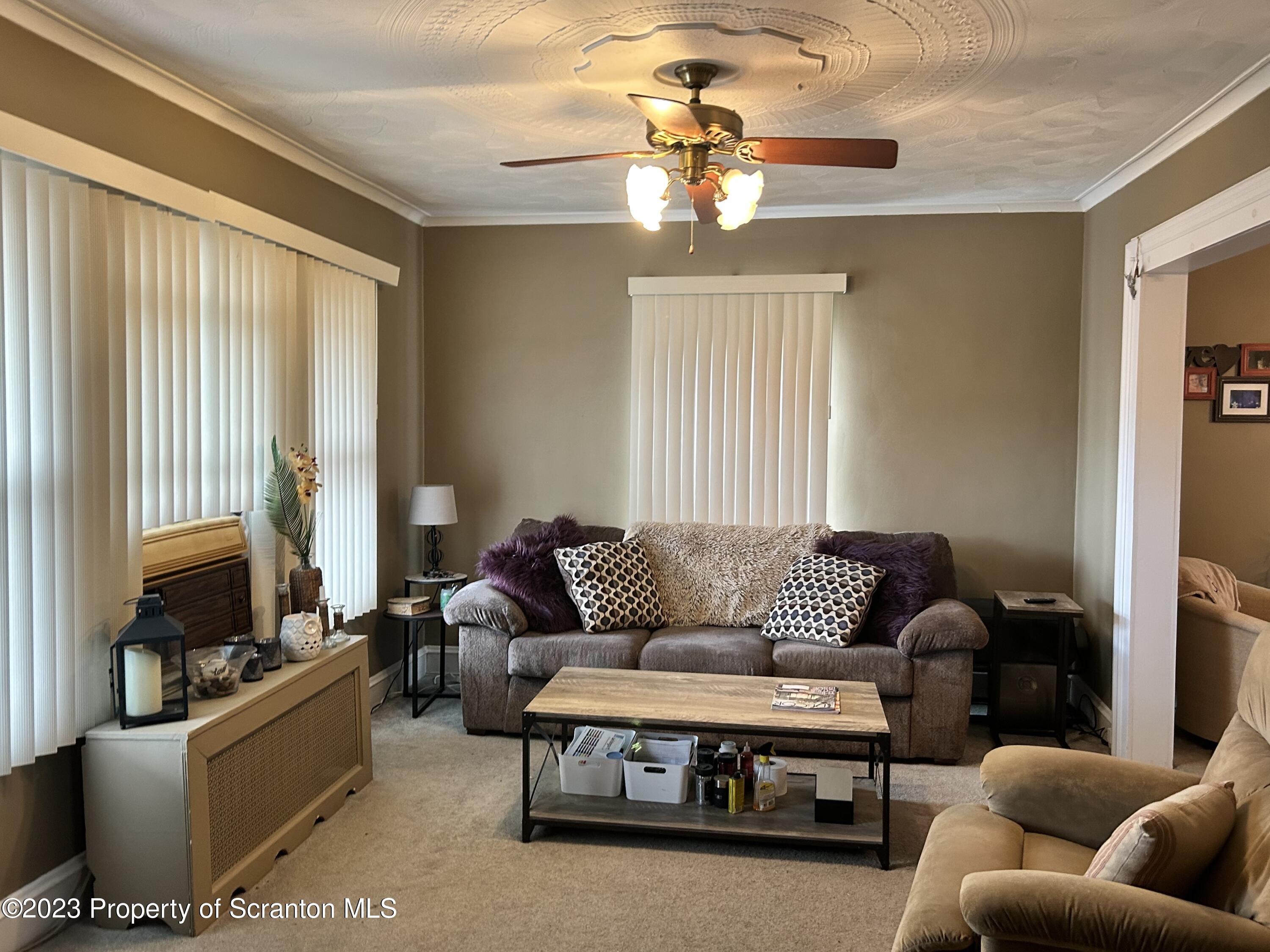 305 Newton Road Scranton, PA 18504 - Photo 4 of 37 Gallery Image 4