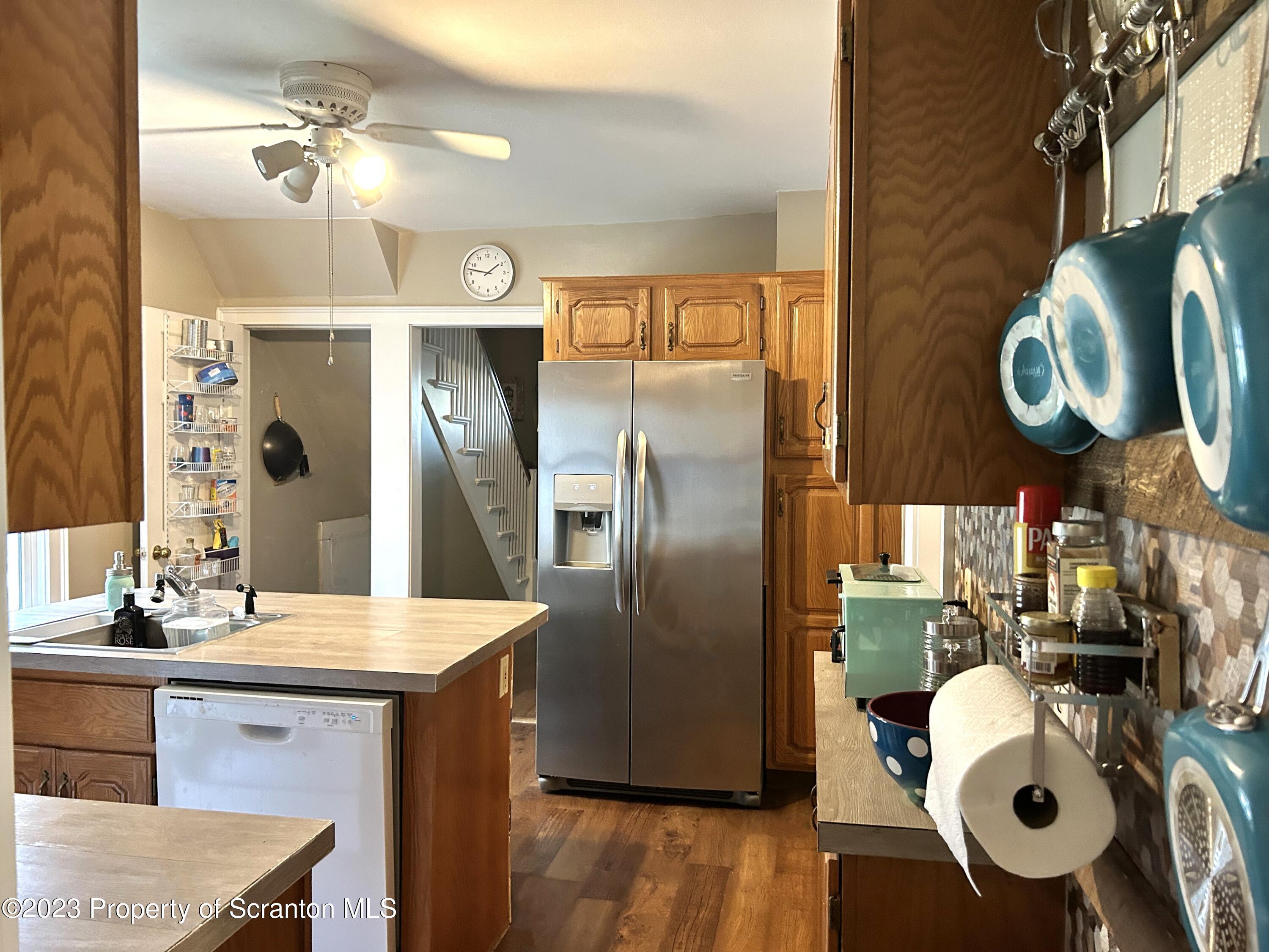 305 Newton Road Scranton, PA 18504 - Photo 9 of 37 Gallery Image 9