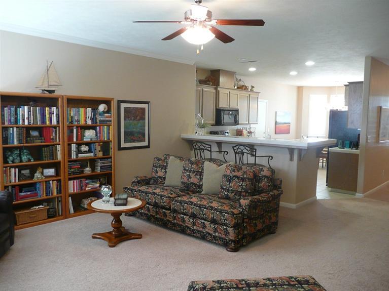 1891 East Duff Avenue Reedley, CA 93654 - Photo 4 of 10 Gallery Image 4
