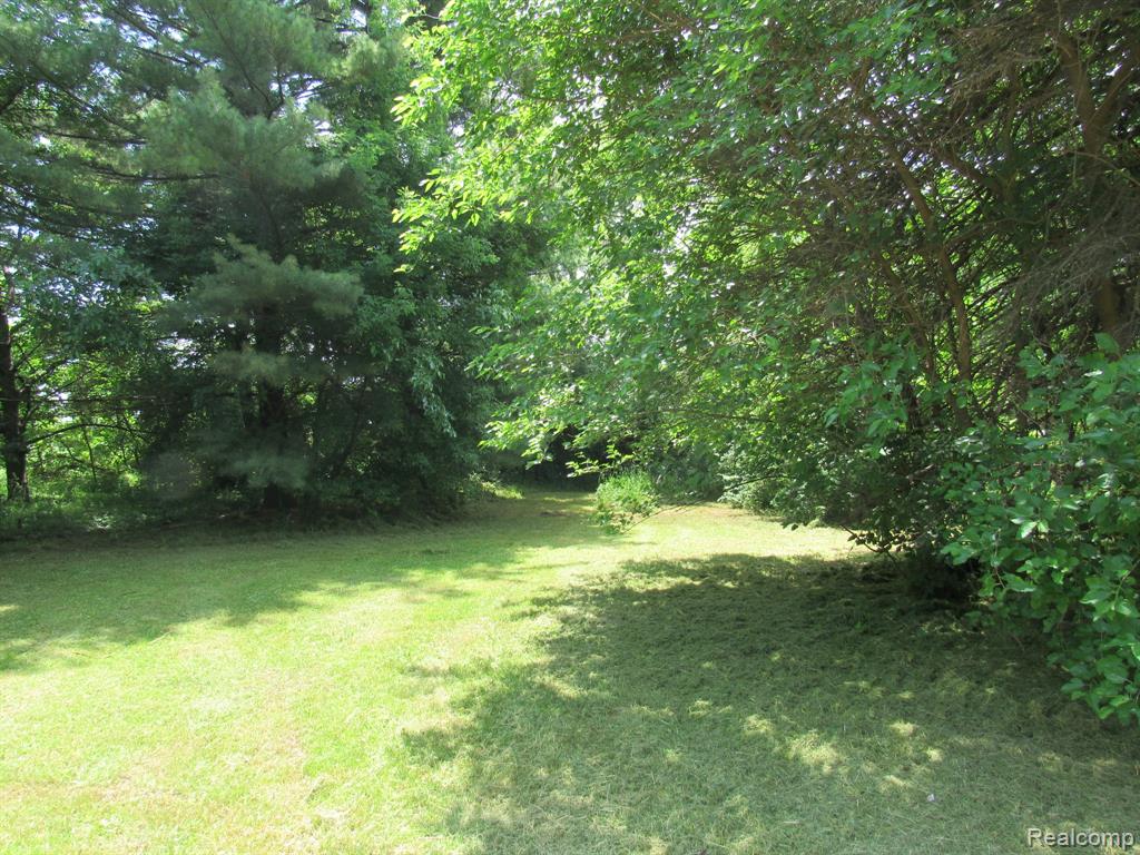 695 Cass Avenue Road Bay City, MI 48708 - Photo 41 of 52