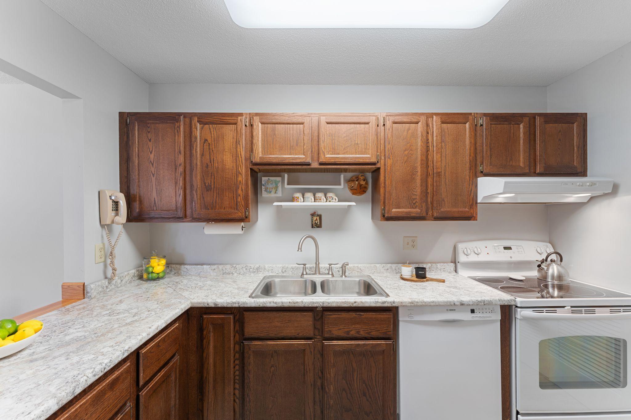 4677 Stavern Point Eagan, MN 55122 - Photo 11 of 26