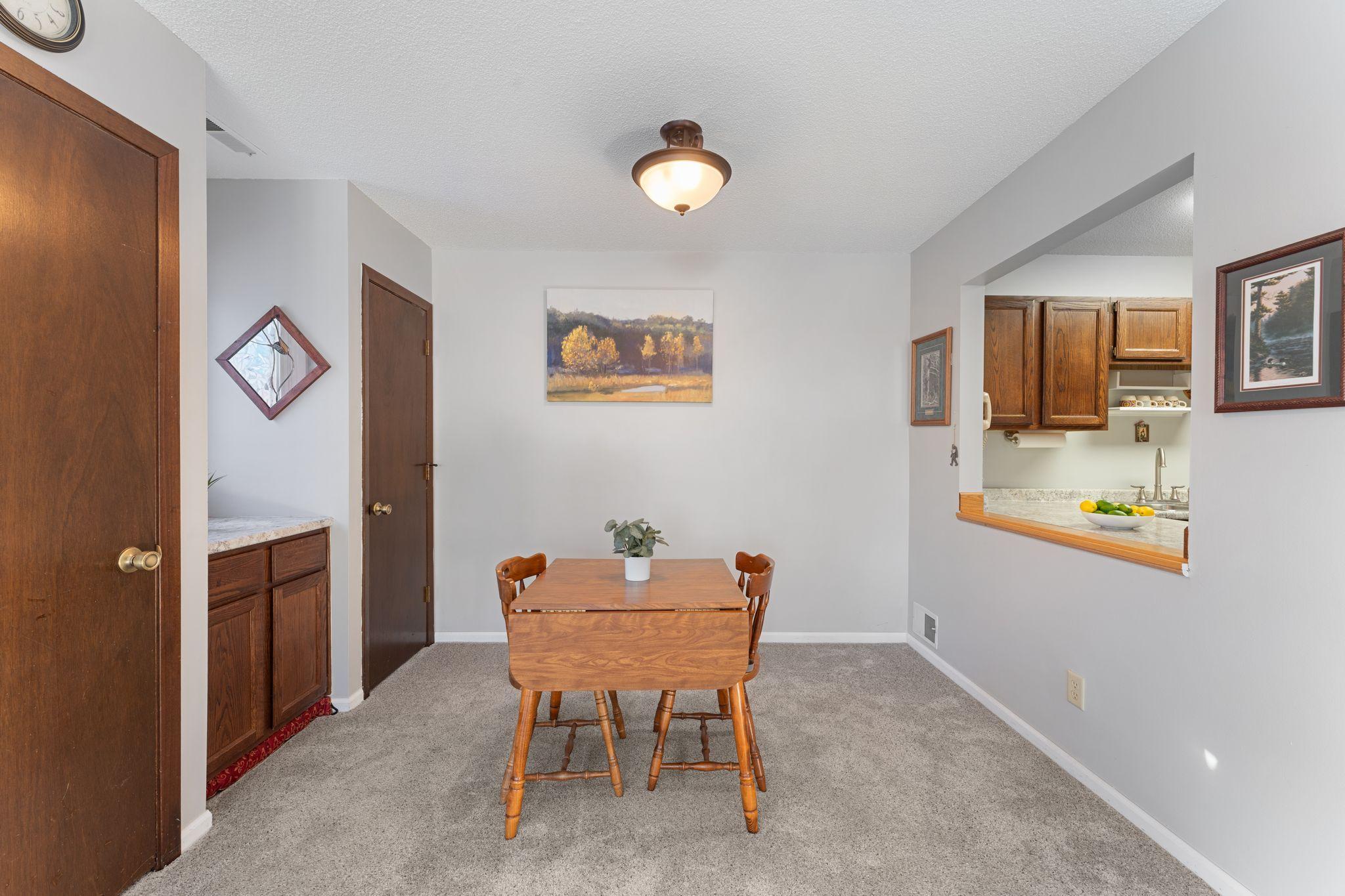 4677 Stavern Point Eagan, MN 55122 - Photo 8 of 26