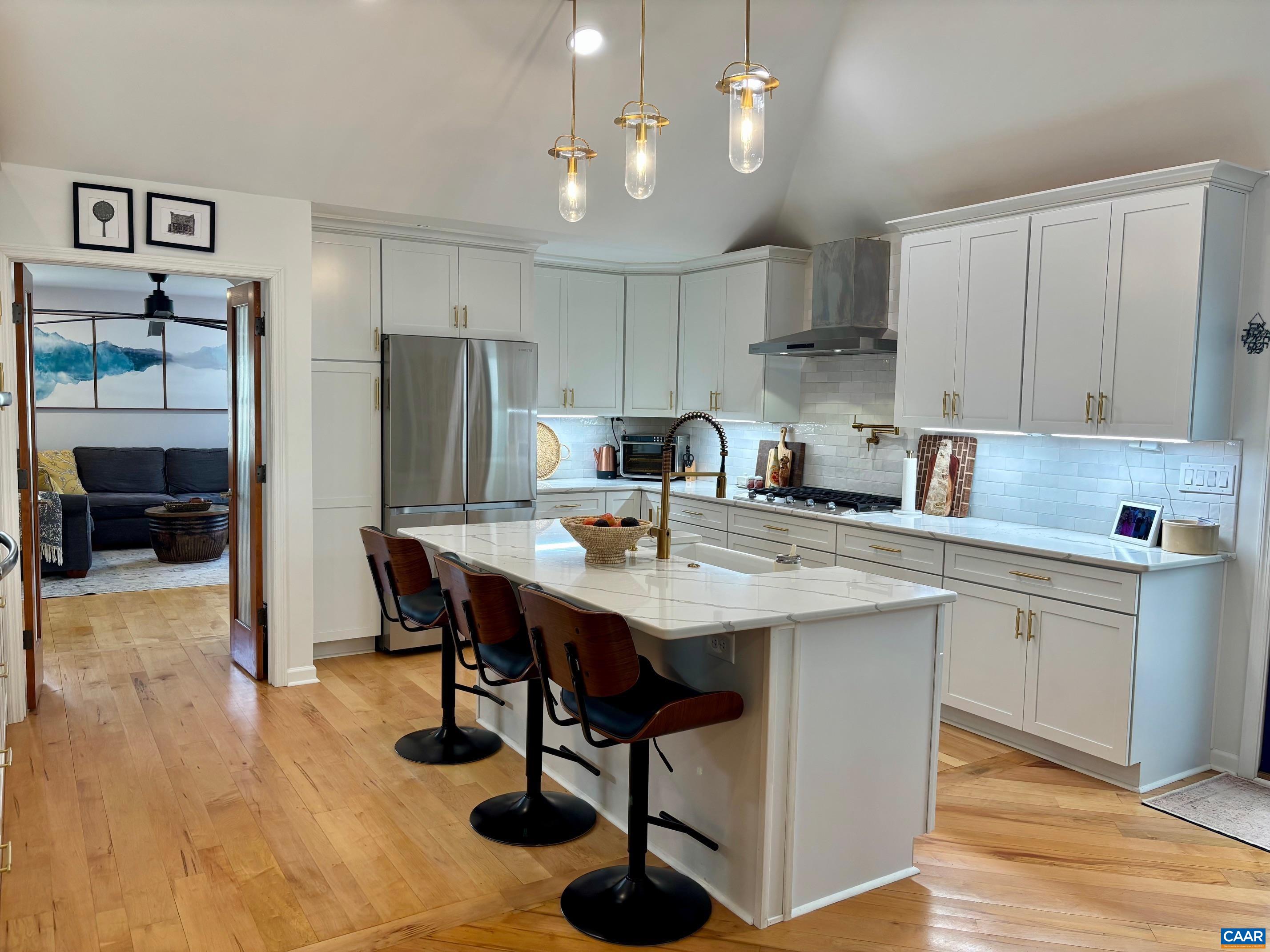 292 Blackthorn Lane Charlottesville, VA 22902 - Photo 2 of 23