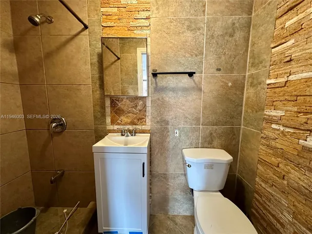 $1,100 | 15448 Southwest 62nd Street, Unit 1, Miami, FL 33193