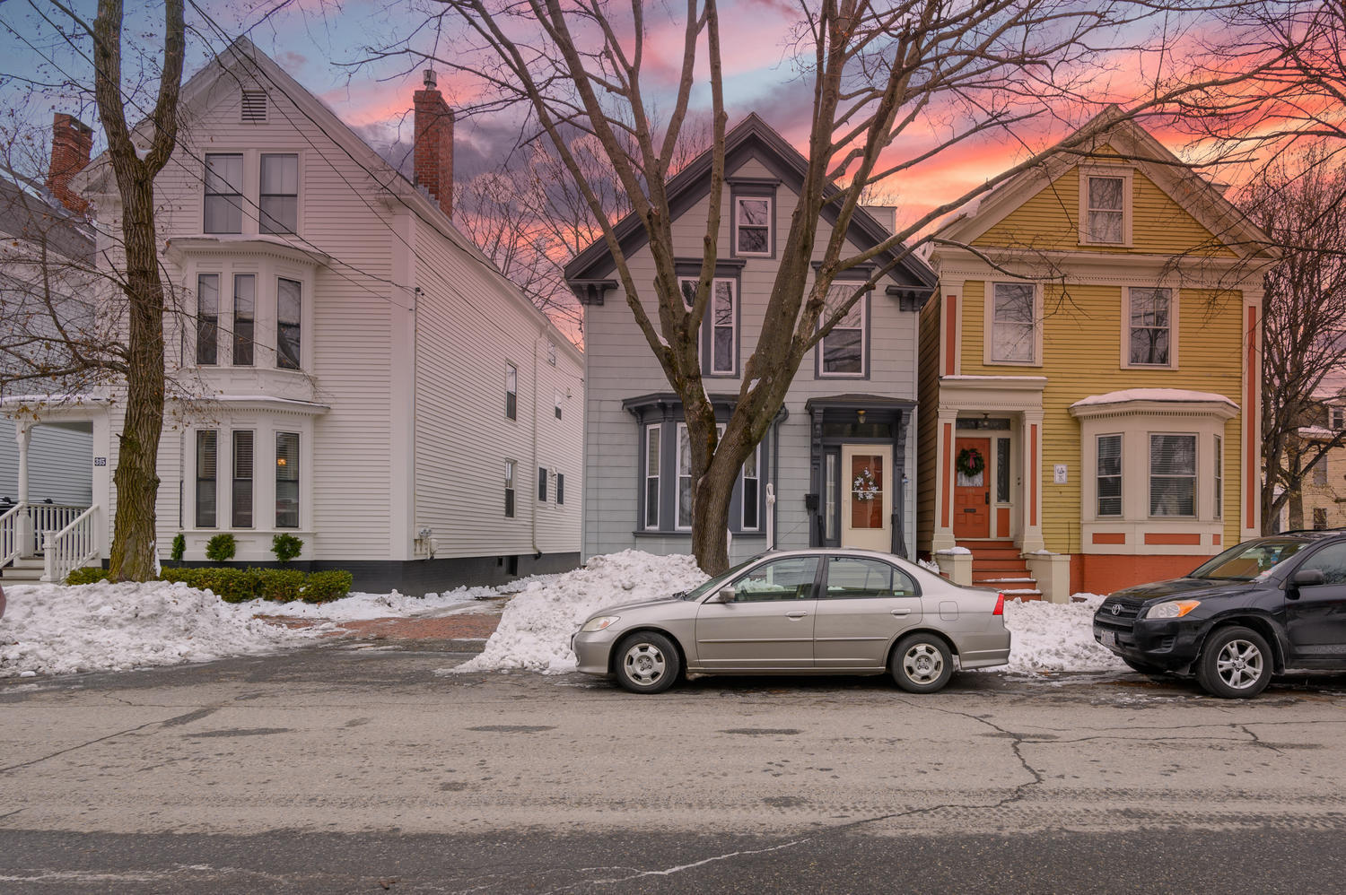 311 Spring Street Portland, ME 04102 - Photo 2 of 31 311 Spring St Portland ME-large-002-023-