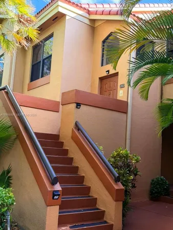 $2,700 | 15515 North Miami Lakeway, Unit 20211, Miami Lakes, FL 33014