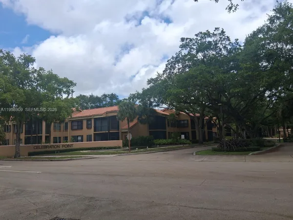 $2,700 | 15515 North Miami Lakeway, Unit 20211, Miami Lakes, FL 33014